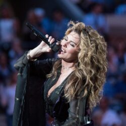 Celebrity Interview: Shania Twain