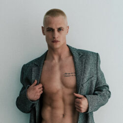 Up Close with Hunter Warr