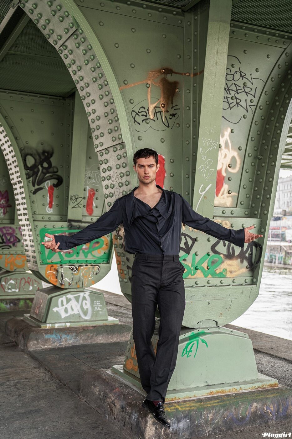 Shirt: Used To Be by Vanessa Schreiner •
Pants: Ivan Iveljić.