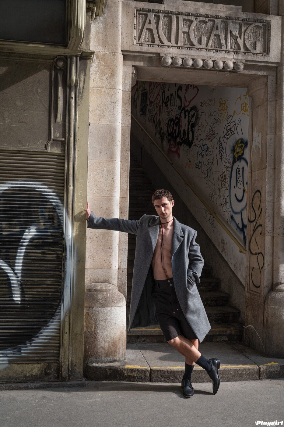 Coat: Ivan Iveljić •
Shorts: Oliver Kuzma.